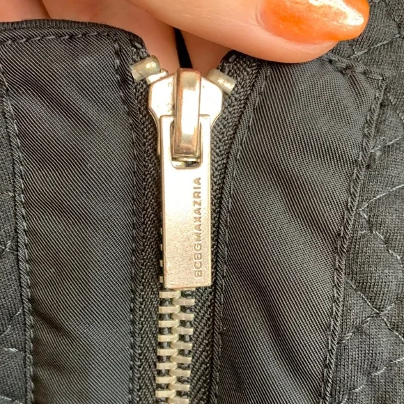 BCBG Max Azria Black Quilted Cropped Jacket - Picture 4 of 8